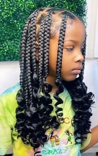 Kids Knotless Braids — photo 3 at SS BRAIDS GH Accra